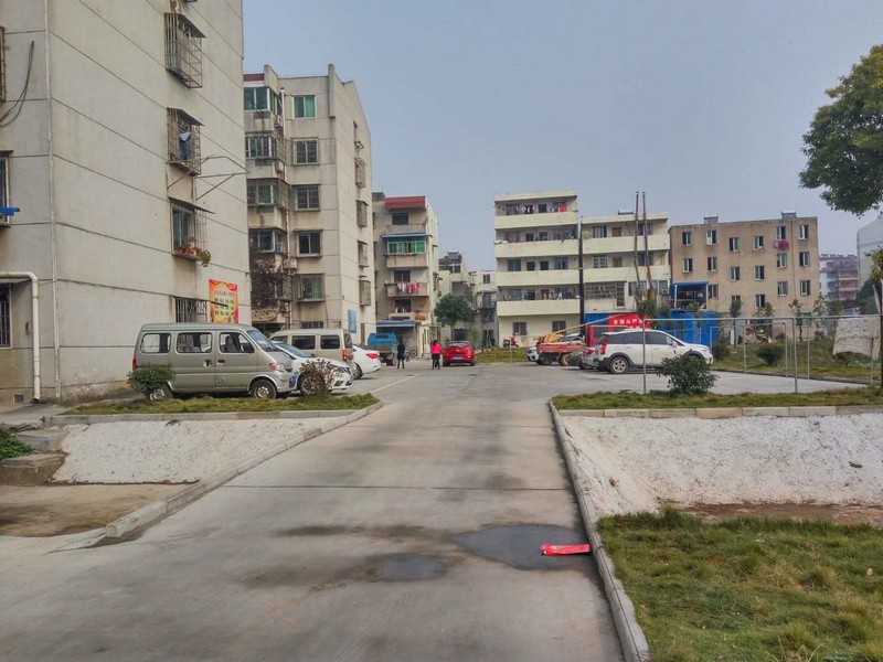 叶祠南苑+临近光彩安庆七街+精装2房+房东诚心出租